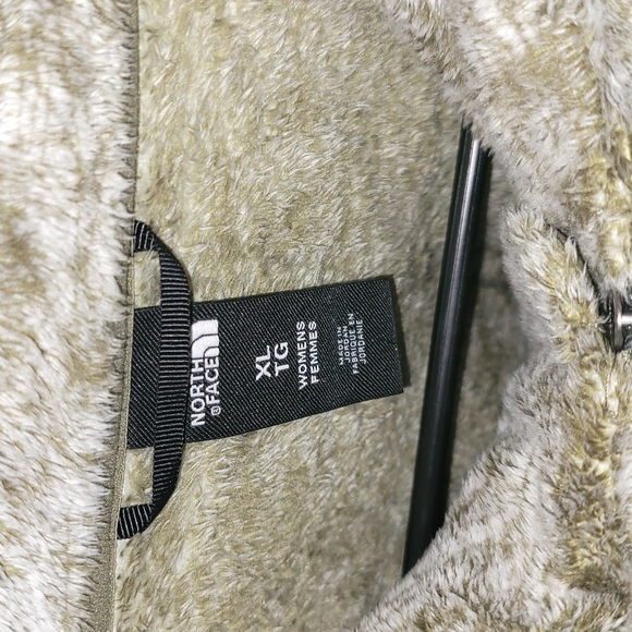 💚The North Face Womens green and white Furry jacket. Super soft sz xlg💚 - Picture 4 of 7